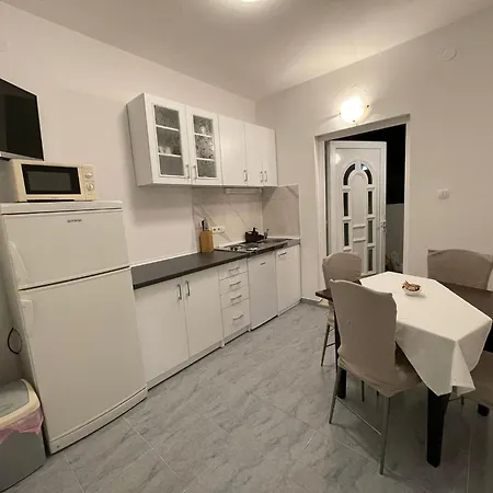 Apartman Tom