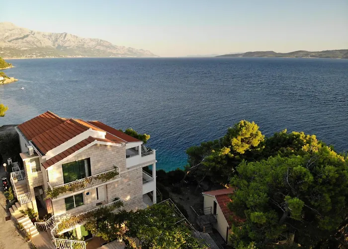 Tom Διαμέρισμα